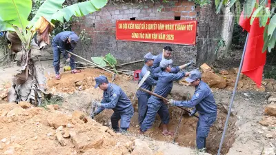 Chi đội Kiểm ngư số 3 xây dựng 21 nhà vệ sinh cho đồng bào Cor