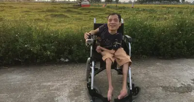 Chàng trai tật nguyền Nguyễn Hữu Thịnh và hành trình thơ ca vượt lên số phận