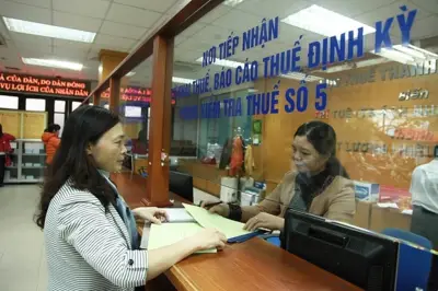 Chính phủ gia hạn 125.000 tỷ đồng tiền thuế và thuê đất năm 2026