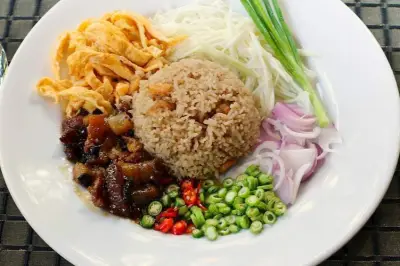 Cơm đảo mắm tôm Thái Lan lọt Top món dở nhất Đông Nam Á, dân tình tranh cãi