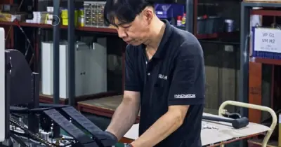 Cơn sốt AI làm sâu sắc thêm phân hóa kinh tế chữ K: Người giàu càng giàu, người nghèo vật lộn