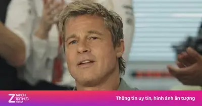 Con trai Brad Pitt bỏ họ cha khỏi bằng tốt nghiệp