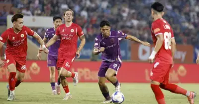 Cuộc đua trụ hạng V-League nghẹt thở: Ba đội cùng 21 điểm