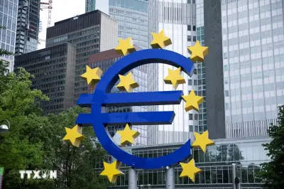 ECB tăng lãi suất lần đầu tiên trong gần 3 năm qua