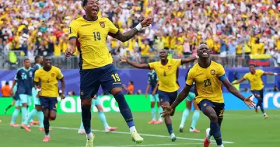 Ecuador gây sốc ngược dòng hạ Đức, 19 đội vào vòng knock-out World Cup 2026