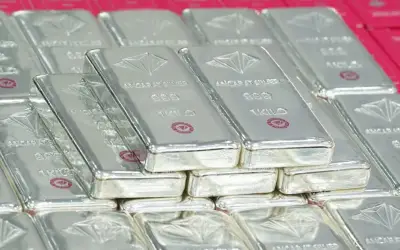 Giá bạc trong nước tăng mạnh, thế giới phục hồi