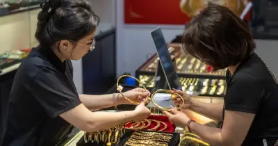 Giá vàng hôm nay 30/6 giảm sâu, xuống mức thấp nhất 2 tuần