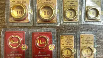 Giá vàng trong nước tăng 1,1-1,6 triệu đồng/lượng, vàng thế giới vượt 4.200 USD