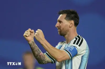 Gia đình lên tiếng về tình hình sức khỏe của cha Lionel Messi