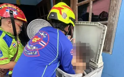 Giải cứu bé gái 3 tuổi mắc kẹt trong máy giặt hơn 2 giờ ở Thái Lan