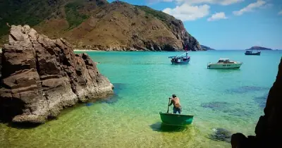 Giếng Tiên và eo Gió: Hành trình khám phá những huyền bí chưa kể