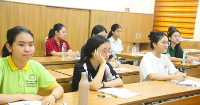Gần 7.500 thí sinh tranh suất vào lớp 10 Trường Chuyên Sư phạm Hà Nội