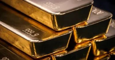 Goldman Sachs hạ dự báo giá vàng, có thể giảm thêm 500 USD/ounce