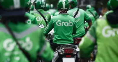 Grab mở rộng GrabExpress Siêu Tốc và ra mắt GrabCar Xe Điện Plus