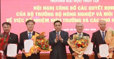 GS Nguyễn Trung Việt được bổ nhiệm hiệu trưởng Trường ĐH Thủy lợi