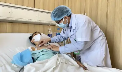 Hai anh chị mất vì bệnh di truyền, em trai được hồi sinh nhờ tấm lòng người lạ