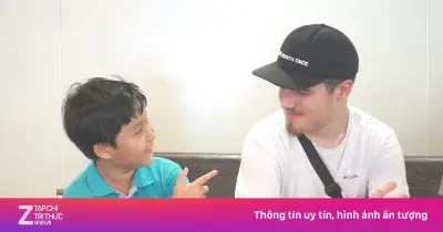 Hai anh em 9 tuổi gây sốt nhờ nói thành thạo 3 ngoại ngữ