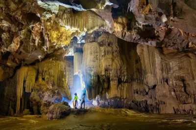 Hang Thắng 3.000m ở Quảng Trị lộ diện 'cung điện thạch nhũ' kỳ vĩ