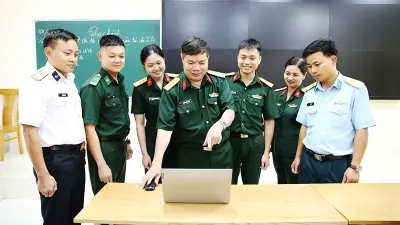 Học viện Chính trị đẩy mạnh lớp học đảo ngược, ứng dụng AI và bảo vệ nền tảng tư tưởng