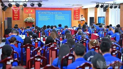 Hội nghị tập huấn nâng cao kỹ năng chuyển đổi số và AI cho cán bộ Đoàn
