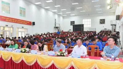 Hội thảo truyền thông chăm sóc sức khỏe chủ động cho thanh niên tại Hưng Yên