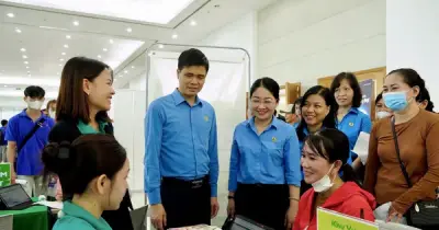Hơn 2.000 công nhân TP.HCM được khám sức khỏe, tư vấn pháp luật miễn phí