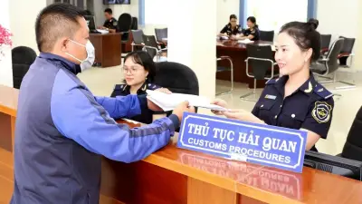 Hoàn thiện thể chế hải quan đáp ứng yêu cầu phát triển mới