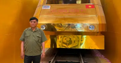 Đại gia Đường Bia đề xuất làm metro Văn Cao - Hòa Lạc với tàu dát vàng chạy ngầm, nhà ở xã hội trên mặt đất
