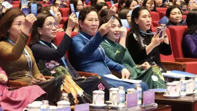 Đại hội Phụ nữ toàn quốc lần thứ XIV: Phiên làm việc thứ nhất thành công