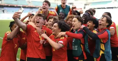 Đối thủ của U17 Việt Nam tại World Cup giành vé vào chung kết châu Âu