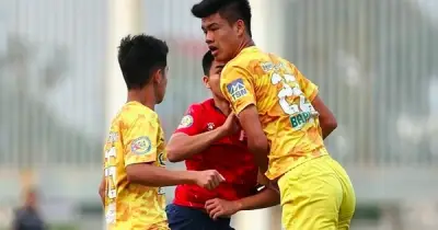 Đinh Quang Kiệt: Trung vệ 1,95m của HAGL sẵn sàng cạnh tranh ở đội tuyển Việt Nam