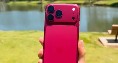 iPhone 18 Pro màu Dark Cherry: Vỏ đẹp nhưng lõi có thuyết phục?