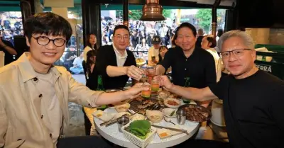 Jensen Huang lại ăn thịt nướng vỉa hè: Bàn thương vụ tỷ đô