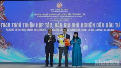 Đắk Lắk và Central Retail ký kết đầu tư 800 tỷ đồng xây trung tâm thương mại