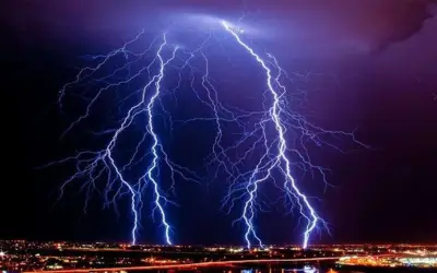 Kỳ tích sống sót sau khi bị sét đánh trực tiếp: Câu chuyện hy hữu trên thế giới