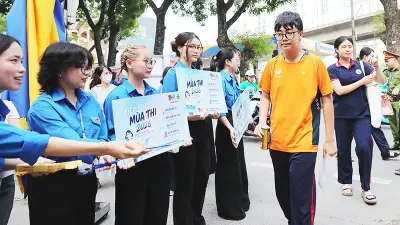 Kỳ thi lớp 10 tại TP.HCM: Cả thành phố cùng đồng hành