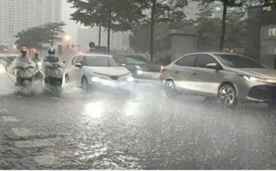 Không khí lạnh bất thường tràn về, Bắc Bộ mưa to, nhiệt độ giảm sâu