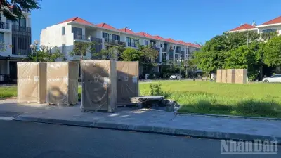 Lo ngại về trạm sạc xe điện tại Royal Park: Cư dân yêu cầu minh bạch pháp lý