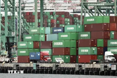 Mỹ đề xuất áp thuế mới đối với 60 đối tác thương mại