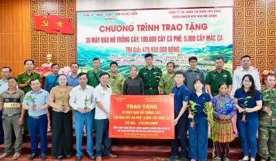 MB Shinsei tài trợ cây giống và thiết bị cho xã Nà Hỳ