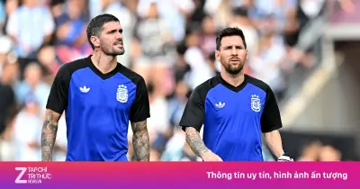 Messi tỏa sáng từ ghế dự bị, Argentina đè bẹp Iceland 3-0
