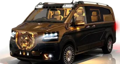 MPV màu vàng bọc thép chống đạn xuyên giáp giá hơn 10 tỷ đồng