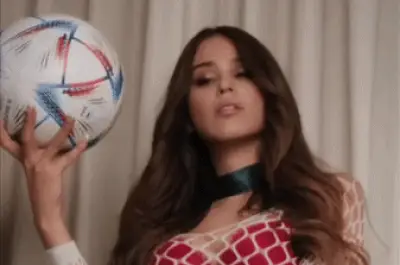 'Nữ CĐV quyến rũ nhất Mexico' Yanet Garcia gây sốt với màn cổ vũ đội nhà tại World Cup 2026