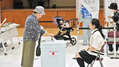 Đảng Dân chủ Hàn Quốc giành thắng lợi lớn trong bầu cử địa phương
