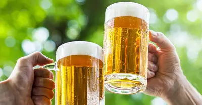 Nghiên cứu mới: Không nên uống quá bao nhiêu ly rượu bia mỗi ngày?