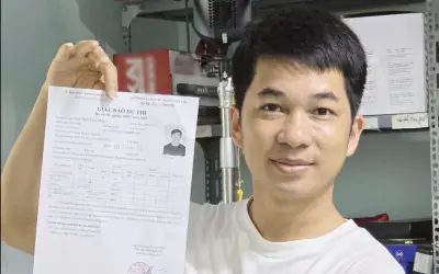 Người đàn ông 39 tuổi ở Nghệ An chuẩn bị thi tốt nghiệp lần thứ 18