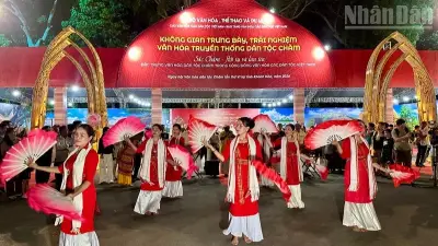 Ngày hội Văn hóa Chăm 2026: Hàng nghìn du khách trải nghiệm di sản sống