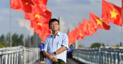 Nhà báo Huỳnh Dũng Nhân: Năng lượng sống với tinh thần 'nến cong lửa thẳng'