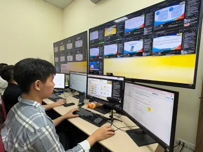 Nhà xuất bản Giáo dục Việt Nam tập huấn sách giáo khoa cho giáo viên