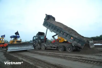 Nhiều dự án giao thông thiếu trầm trọng nguồn vật liệu thi công cao tốc